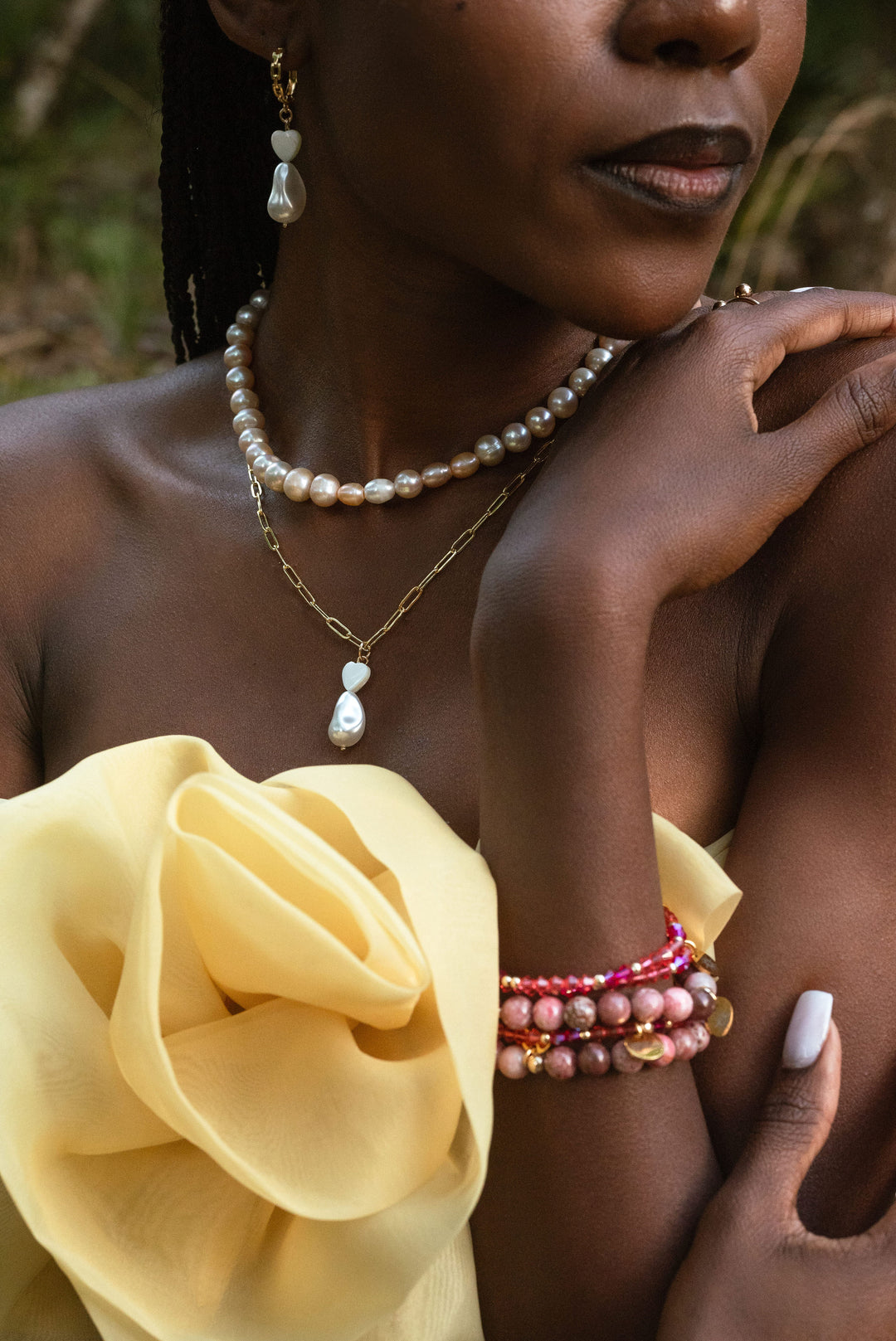 Pearl white heart necklace in gold filled