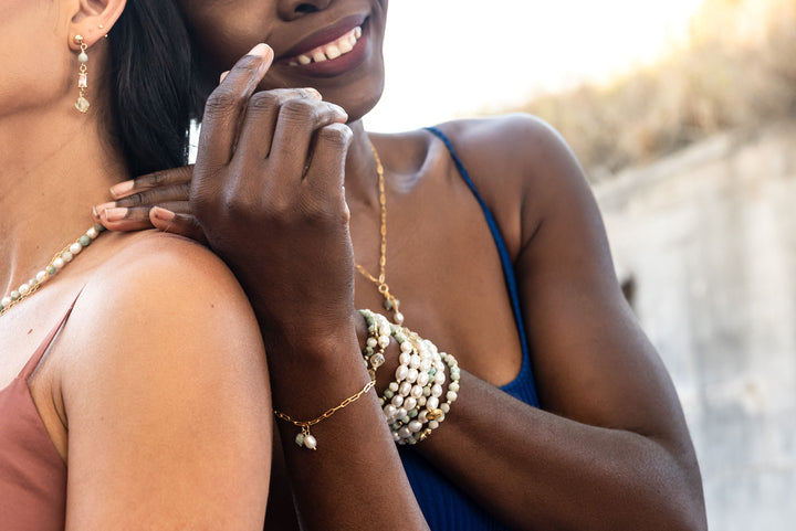 gold-filled-paper-clip-chain-bracelet-with-gemstone-charms
