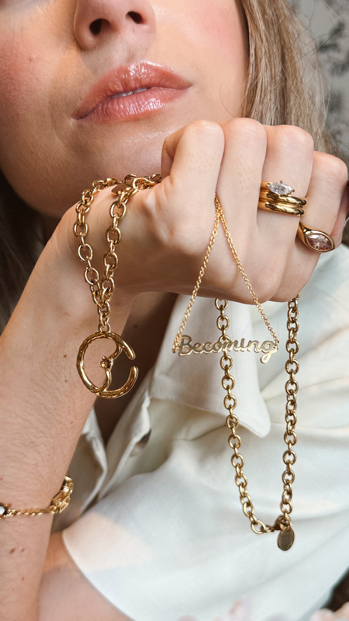 The Quiet Confidence Champagne Gold Ring