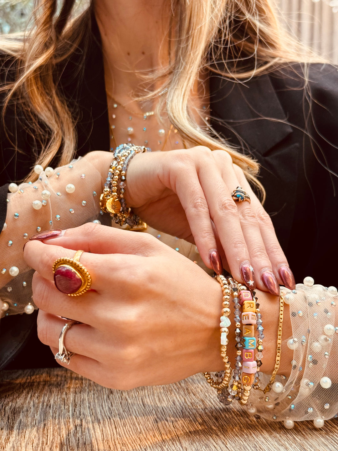 dainty-gold-beaded-bracelet-dream-letter-beads