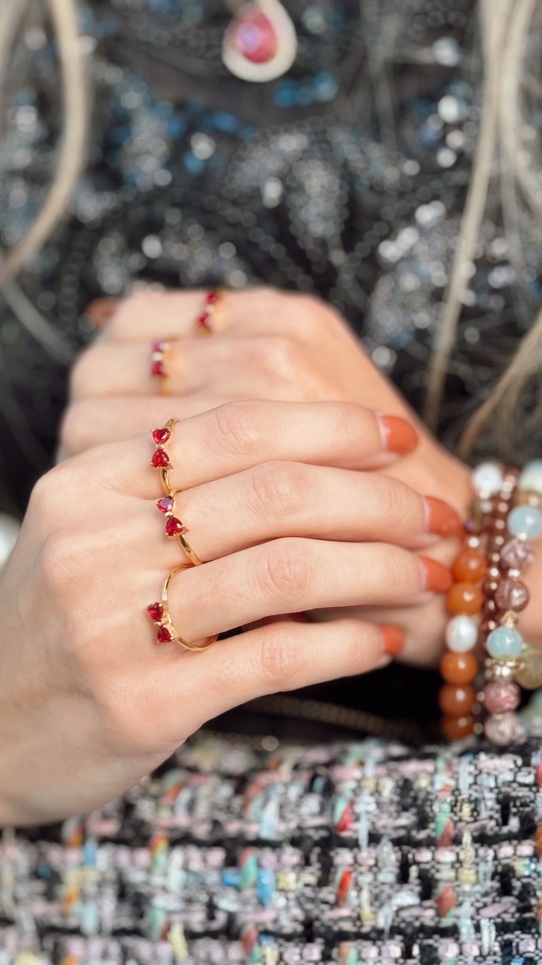 red bow rings that are festive
