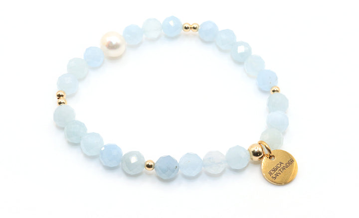 aquamarine gemstone and pearl bracelet spring summer
