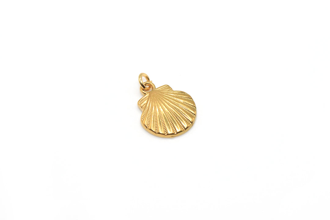 Gold Shell Charm