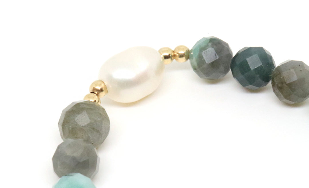 dainty-natural-emerald-gemstone-gold-filled-bracelet-jessica-santander