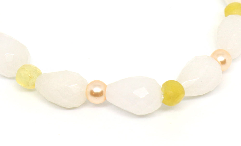 snow-quartz-tear-drop-pearl-bracelet-online-handmade