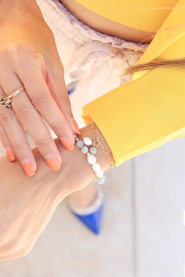 gold-filled-paper-clip-chain-bracelet-with-gemstone-charms