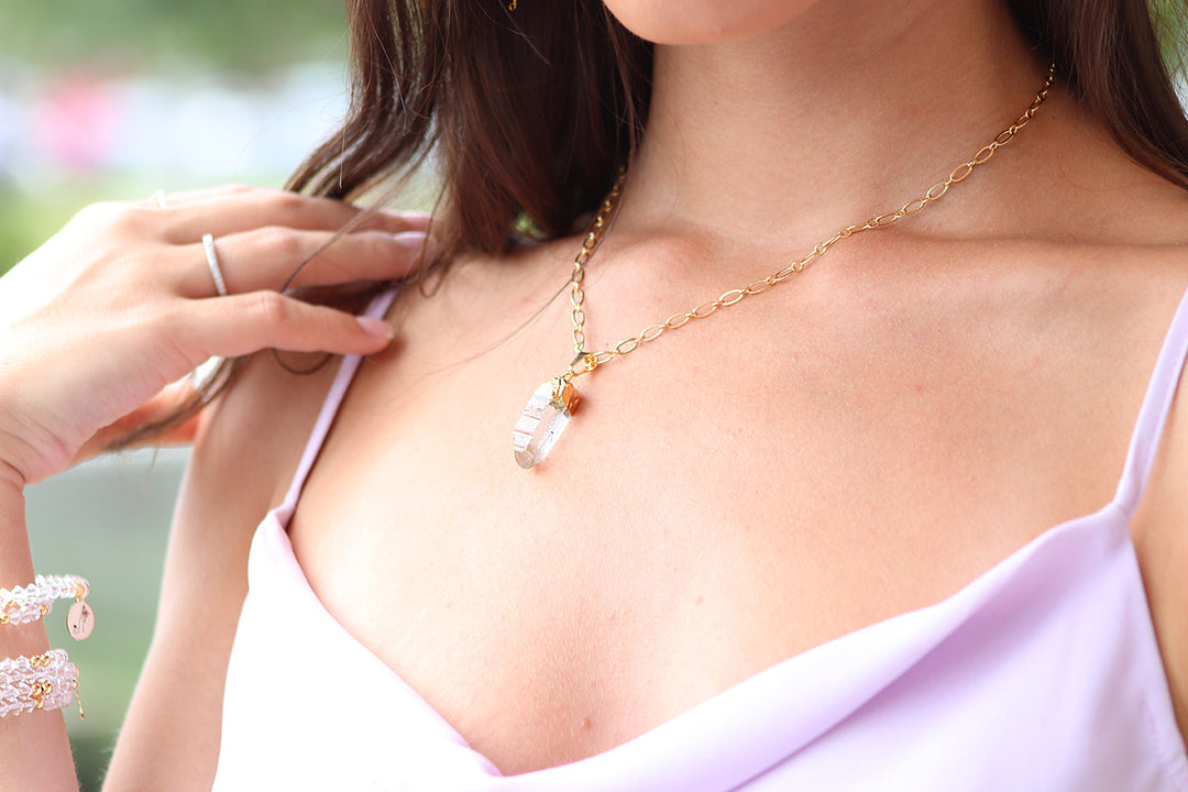 crystal quartz pendant necklace for women