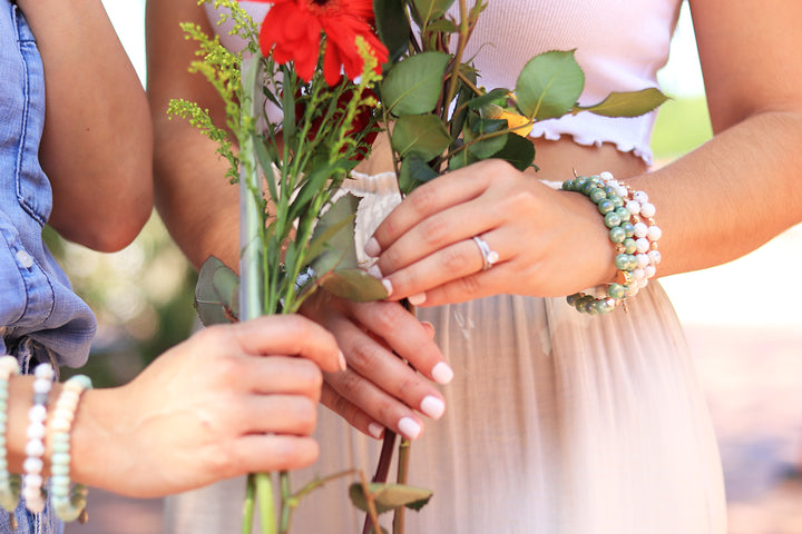 green-designer-gemstone-bracelet-heart-charm