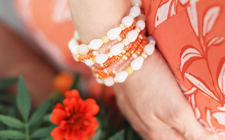 snow-quartz-tear-drop-pearl-bracelet-online-handmade
