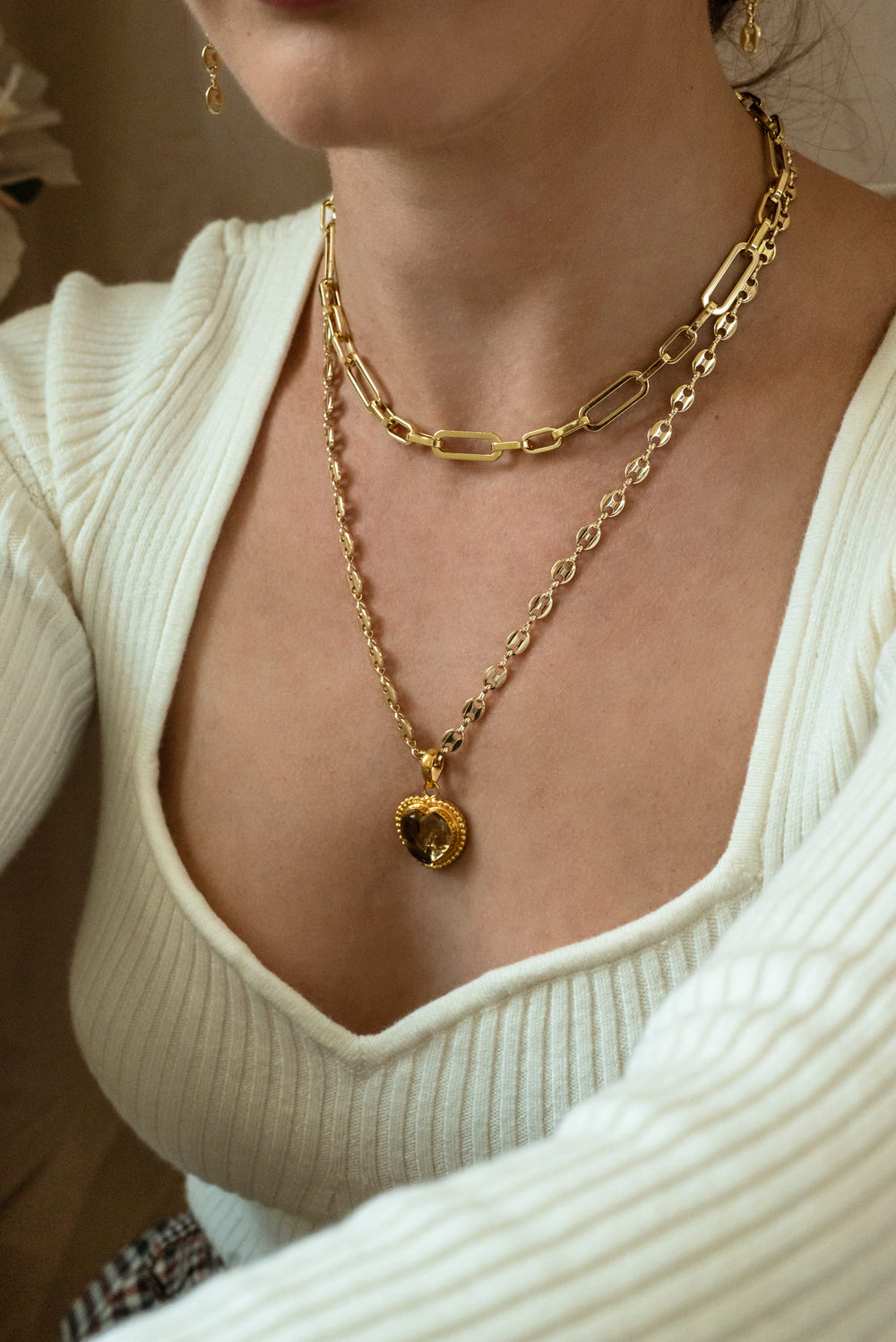 paperclip-gold-chain-necklace