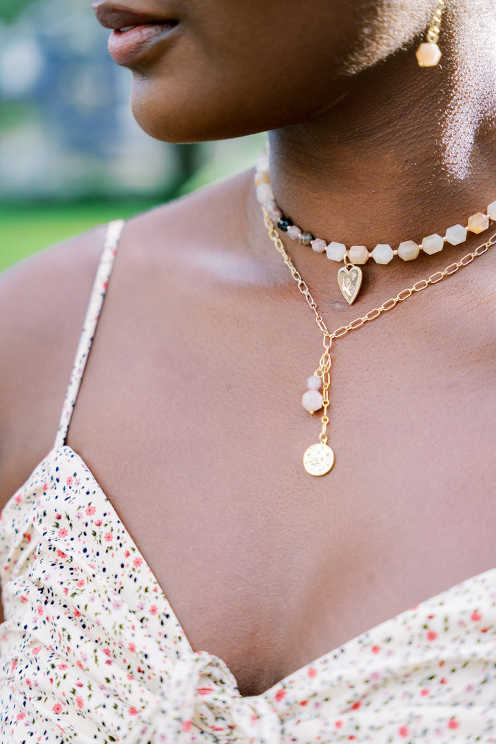 moonstone-gemstone-choker-necklace-heart-pendant