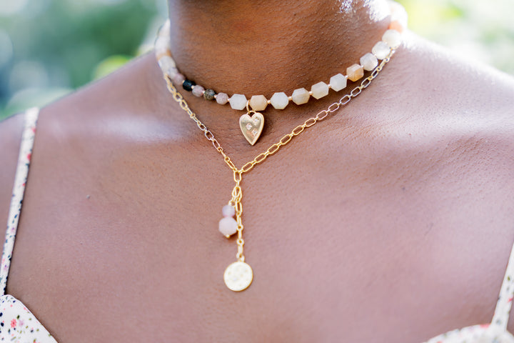 moonstone-gemstone-choker-necklace-heart-pendant