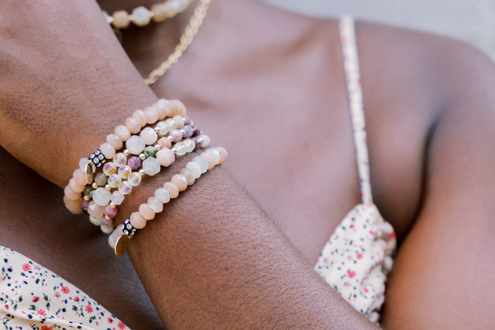 peach-white-moonstone-rondelle-bracelet